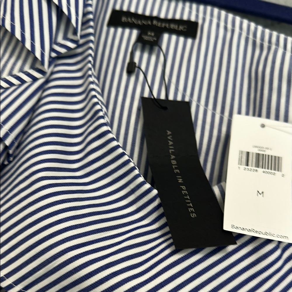 Banana Republic Asymmetrical Blue and White Ruffled Blouse - Picture 4 of 5